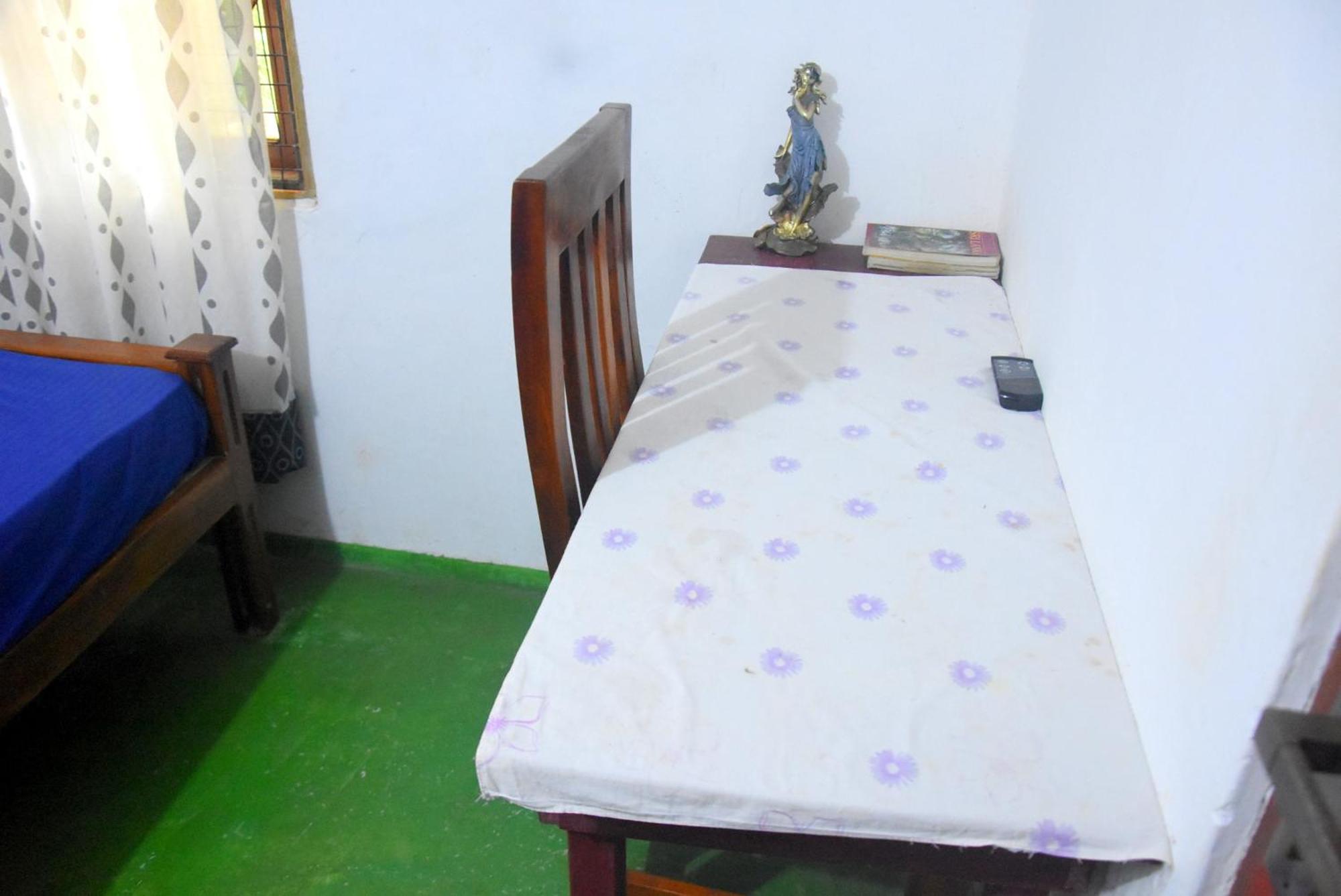Meera Homestay & Guest House Anuradhapura Bagian luar foto